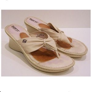 Born Ivory Leather Wedge Flip Flop Thong Sandals
